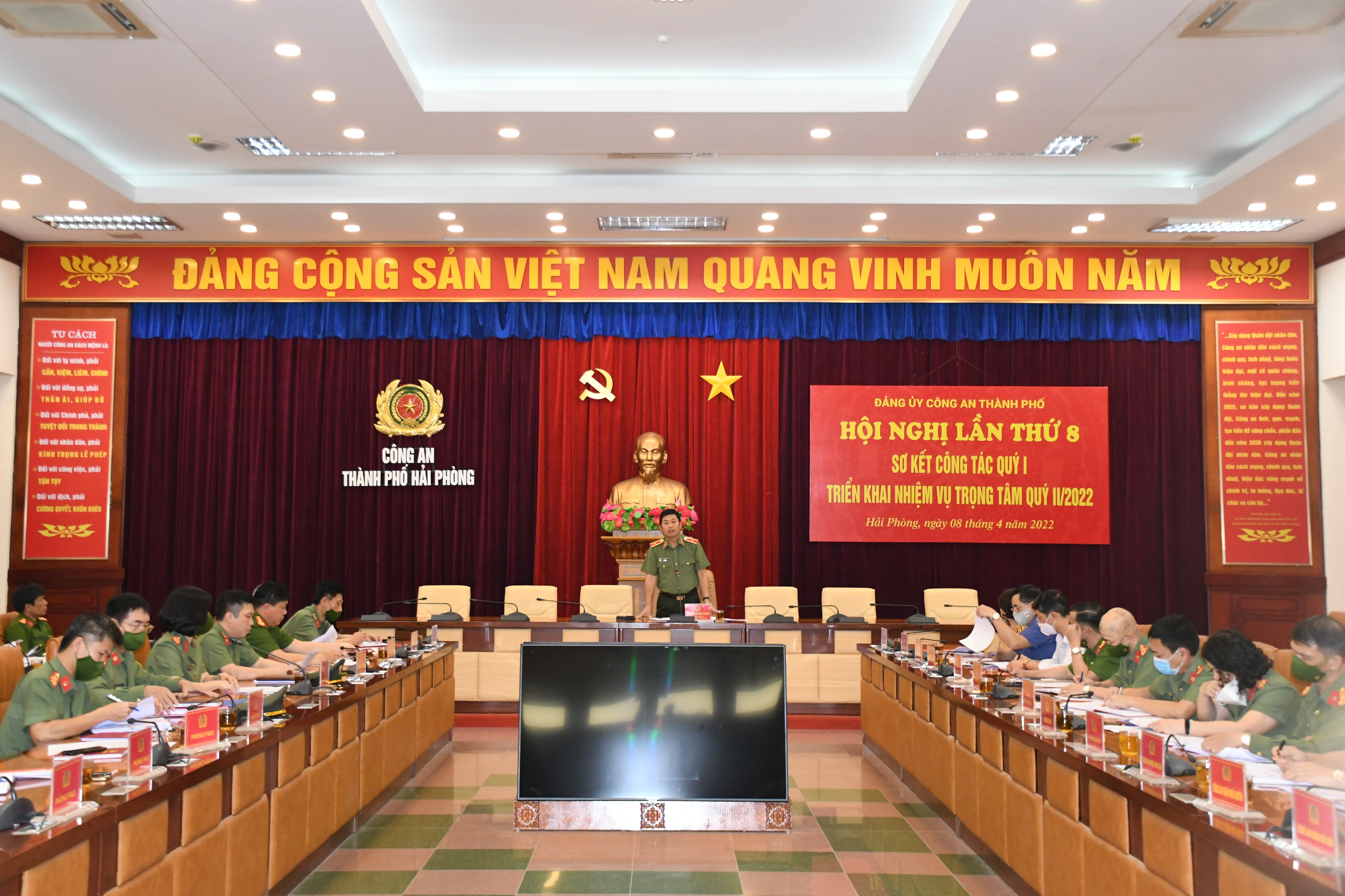 Đảng ủy Công an thành phố triển khai 9 nhiệm vụ trọng tâm Quý 2 năm 2022